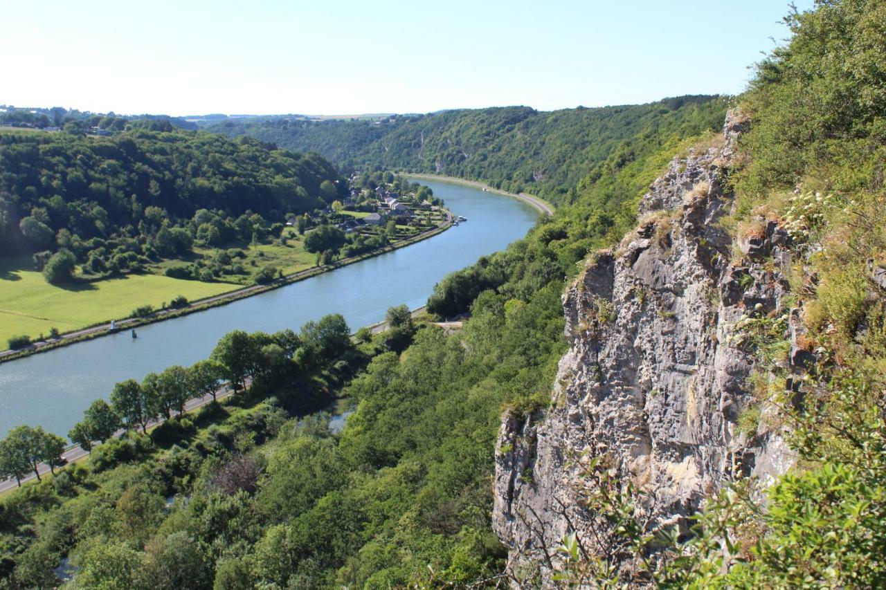 Au Bois Charmant Waulsort Exterior foto
